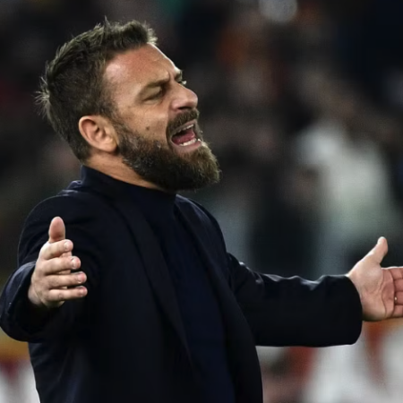 De Rossi: “Nous avons joué contre une équipe forte, nous avons besoin d’un exploit pour le match retour”.