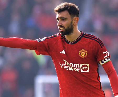 Ten Hag s’attend à ce que Bruno Fernandes reste à Manchester United la saison prochaine