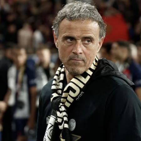 Luis Enrique: “Nous avons mérité d’être sifflés, mais les supporters nous ont soutenus jusqu’au bout”