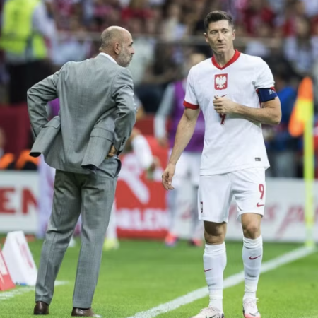 Euro-2024: Le sélectionneur polonais rassure les fans après la blessure de Lewandowski